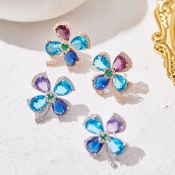 2022 Luxusné Značky Roztomilý Veterný Mlyn Farebné Crystal Stud Náušnice Pre Ženy Módny Návrhár Šperky Vysokej Kvality Fantázie Bijoux